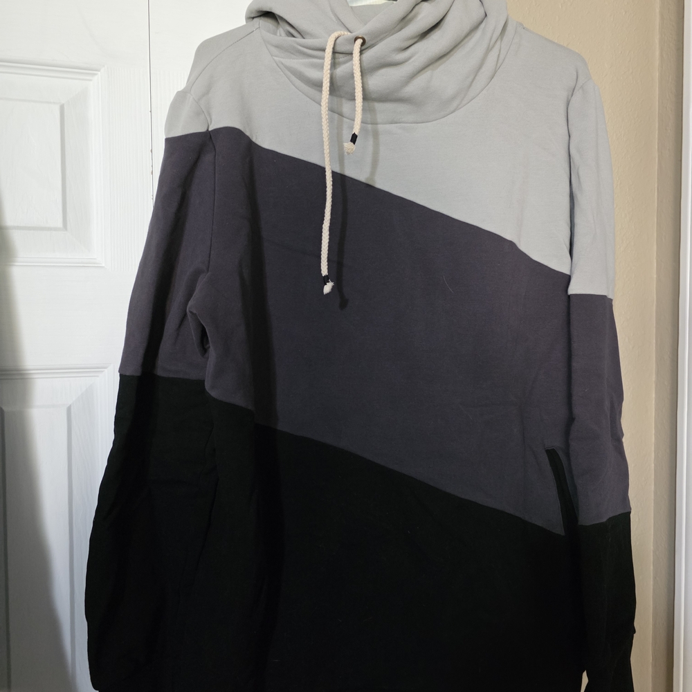 AMPERSAND AVE Tri-Tone Women's Hoodie
